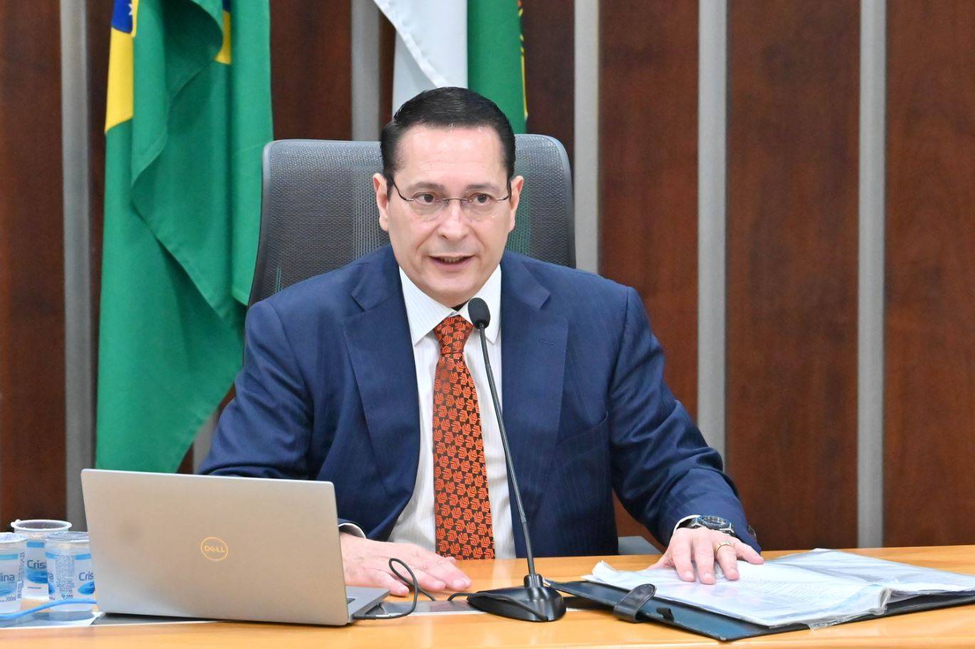 Ezequiel Ferreira avalia possibilidade de Milena Galvão ser vice de Cadu Xavier, afirmando que "em política tudo é possível"
