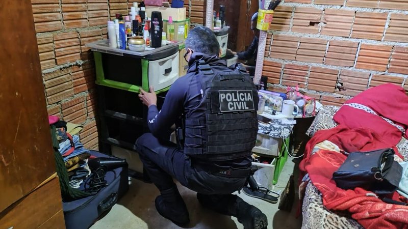 Polícia Civil do RN prende mulher suspeita de aplicar golpes em idosos no interior do estado