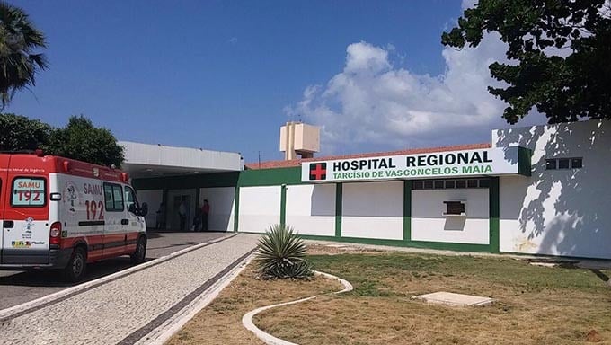 Falta de medicamentos e materiais no Hospital Tarcísio Maia ameaça assistência a pacientes, alerta memorando