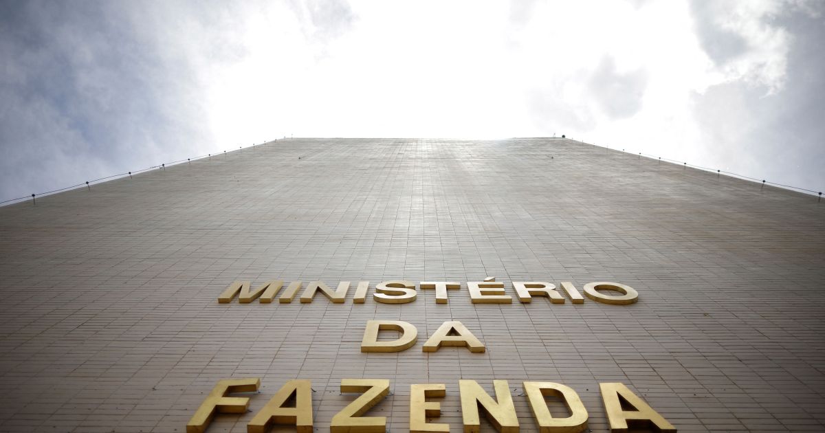Fazenda prevê custo de R$ 6,2 bilhões/mês com medidas de combustíveis