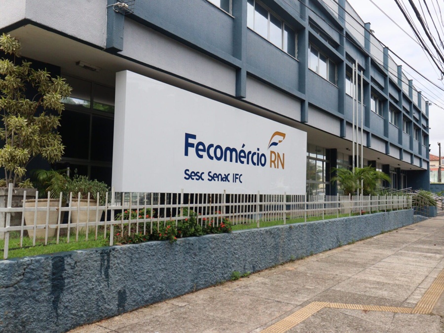 Fecomércio-RN solicita ao Senado adiamento da votação sobre fim da escala 6×1