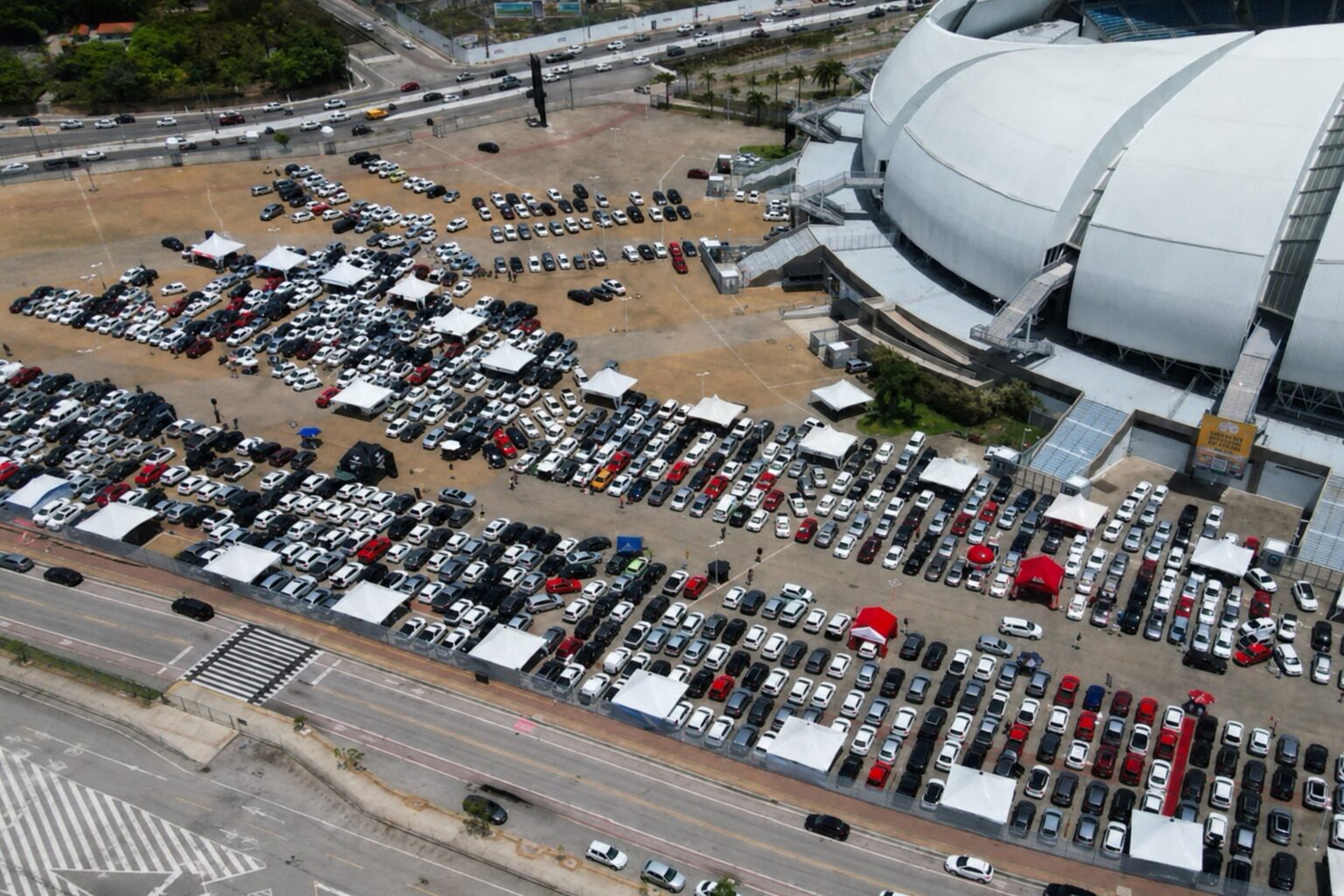 Feirão ANREVE 2026 reúne revendedoras de veículos de 2 a 5 de julho na Arena das Dunas