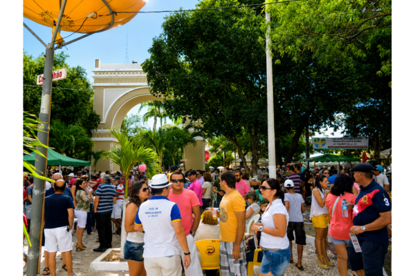 Feirinha de Sant’Ana reúne Allyson, Álvaro e Cadu e movimenta disputa