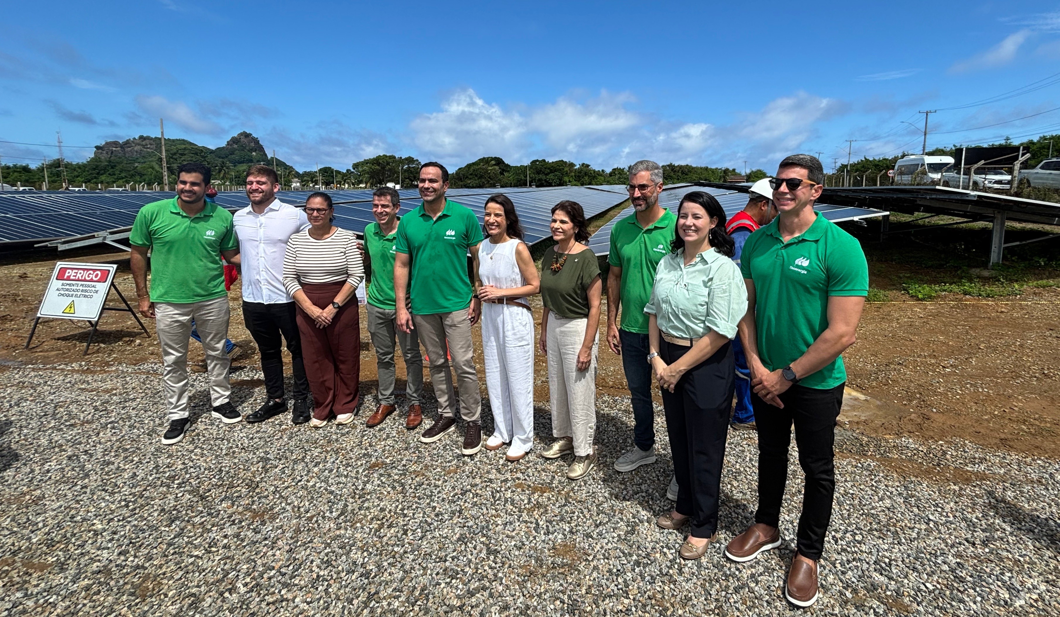 Fernando de Noronha avança com energia solar e entrega primeira etapa da Usina Noronha Verde