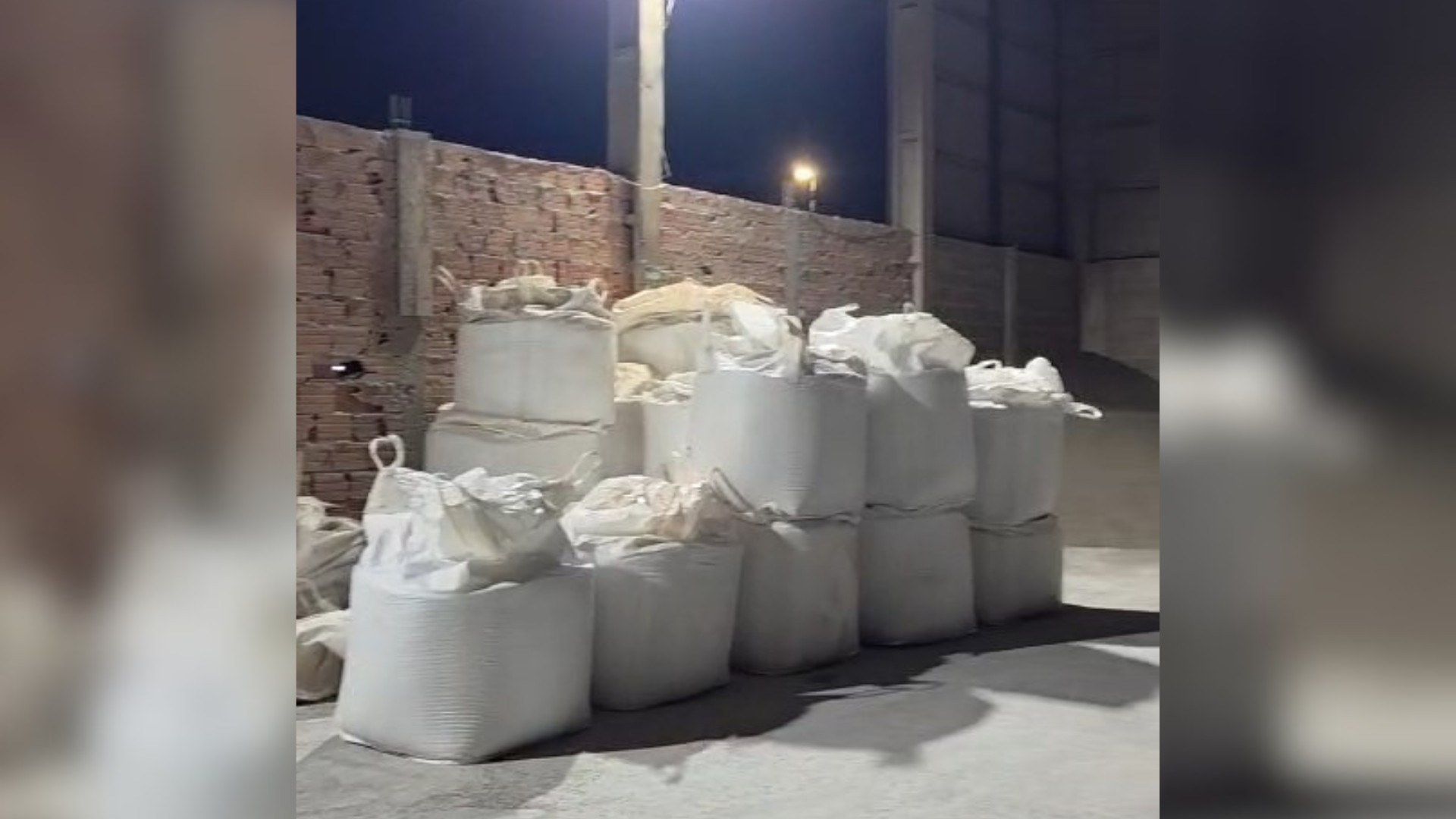 Polícia Civil apreende quase 100 toneladas de fertilizantes suspeitos em Araguari