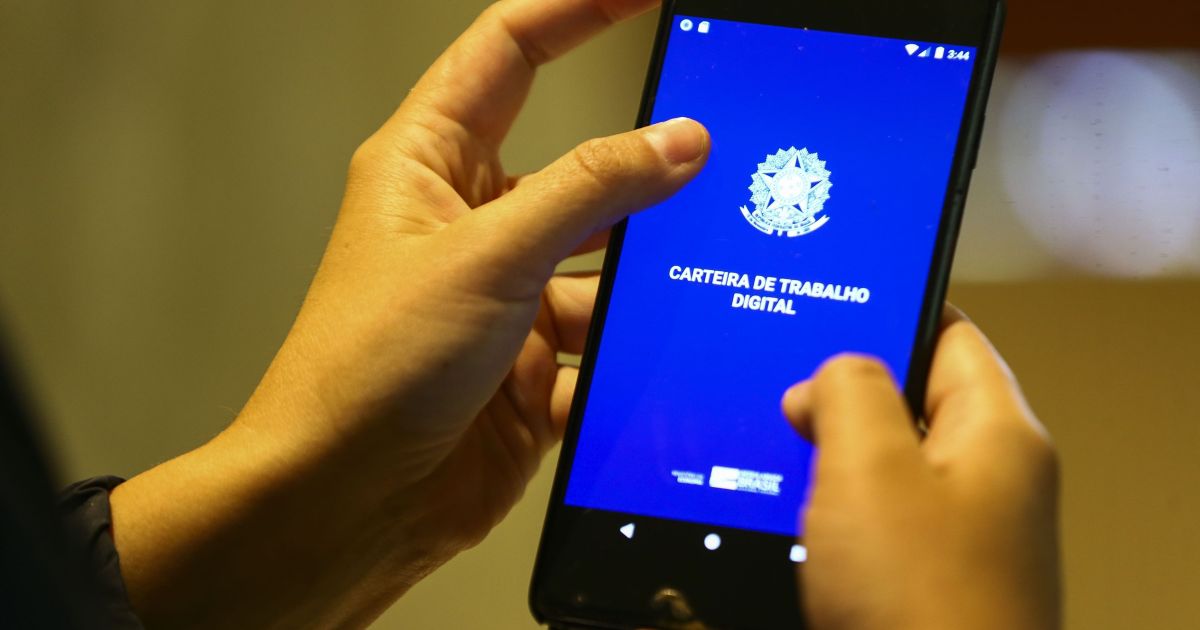 Fim da escala 6x1: Comissão aprova jornada de trabalho menor e transição gradual