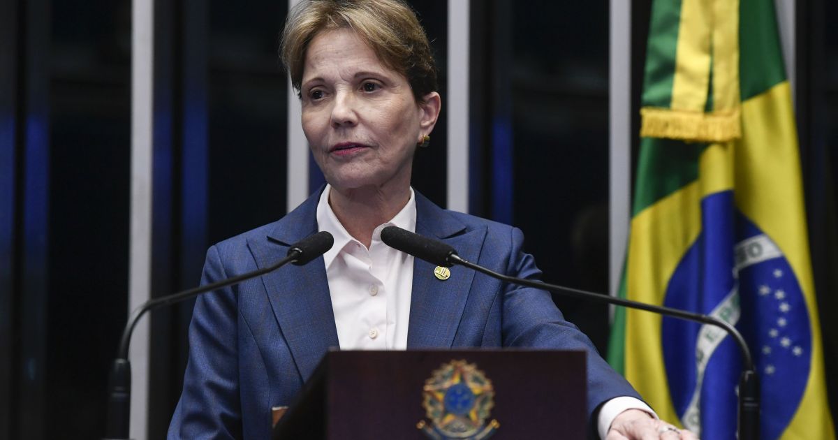 Tereza Cristina sinaliza apoio a Flávio Bolsonaro mas PP impõe resistência