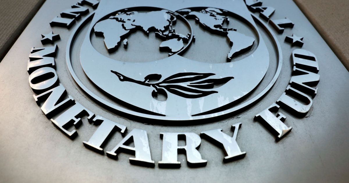 FMI reduz previsão de crescimento global para 3% em 2026, alerta para riscos da guerra no Oriente Médio