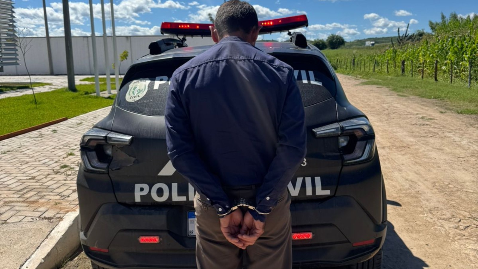 Homem foragido por estupros de enteados é preso no interior do Ceará