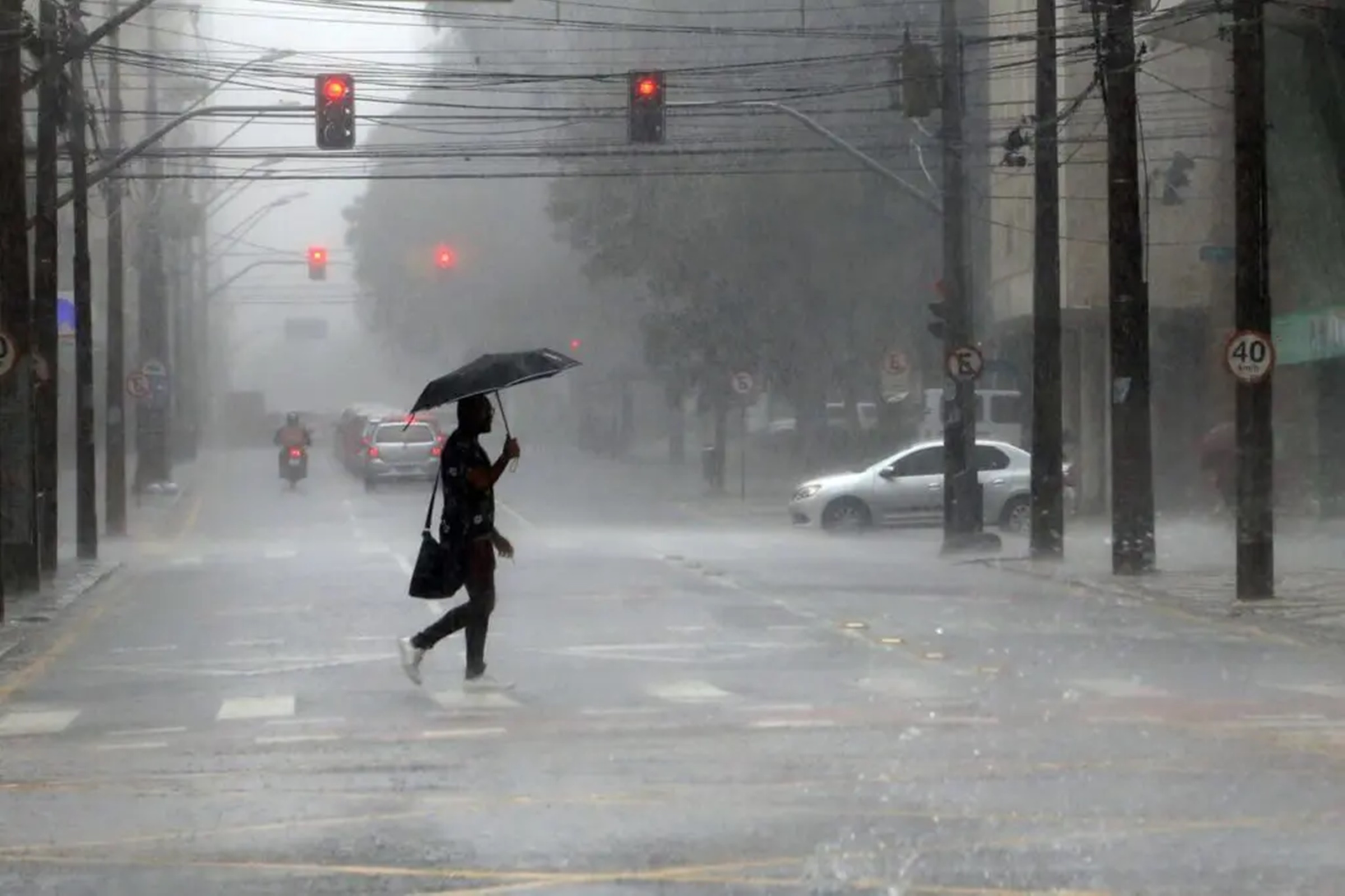 Climatempo alerta para frente fria intensa e neve no Sul