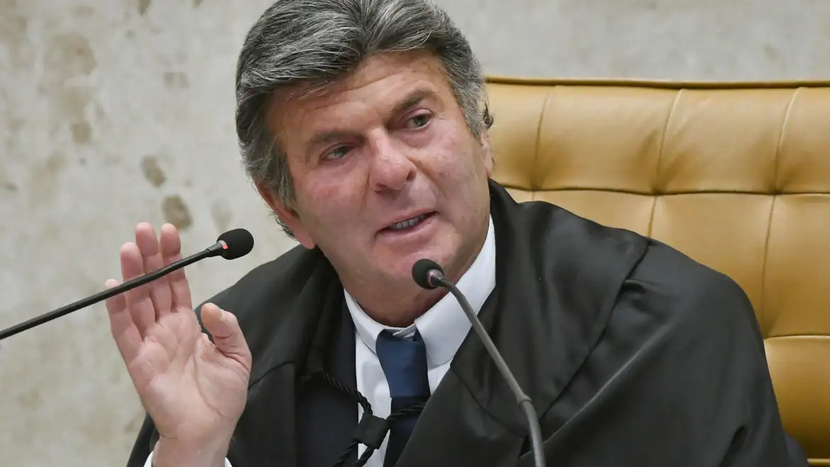 Segunda Turma do STF forma maioria para manter prisão de pai e primo de Vorcaro