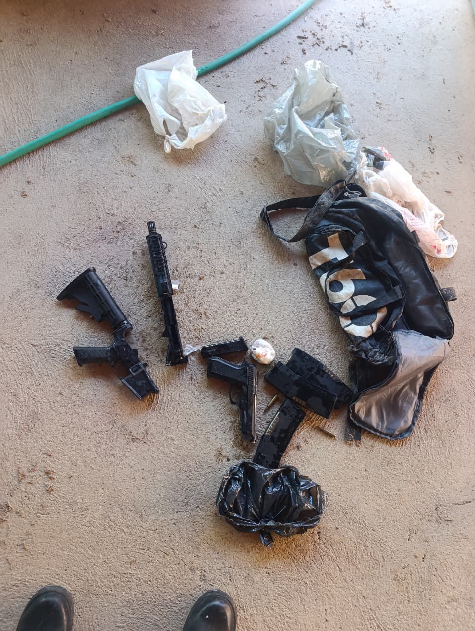 Polícia Militar apreende fuzil e pistola em desdobramento de atentado contra vereador em Mossoró