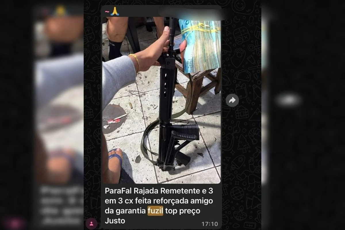 CV e TCP utilizam WhatsApp para negociar arsenal de guerra no Rio de Janeiro
