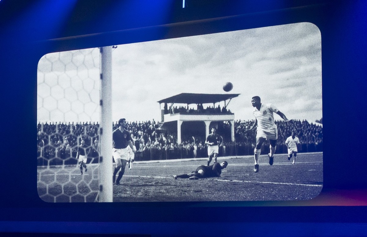Google recria com IA gol histórico de Pelé nunca filmado