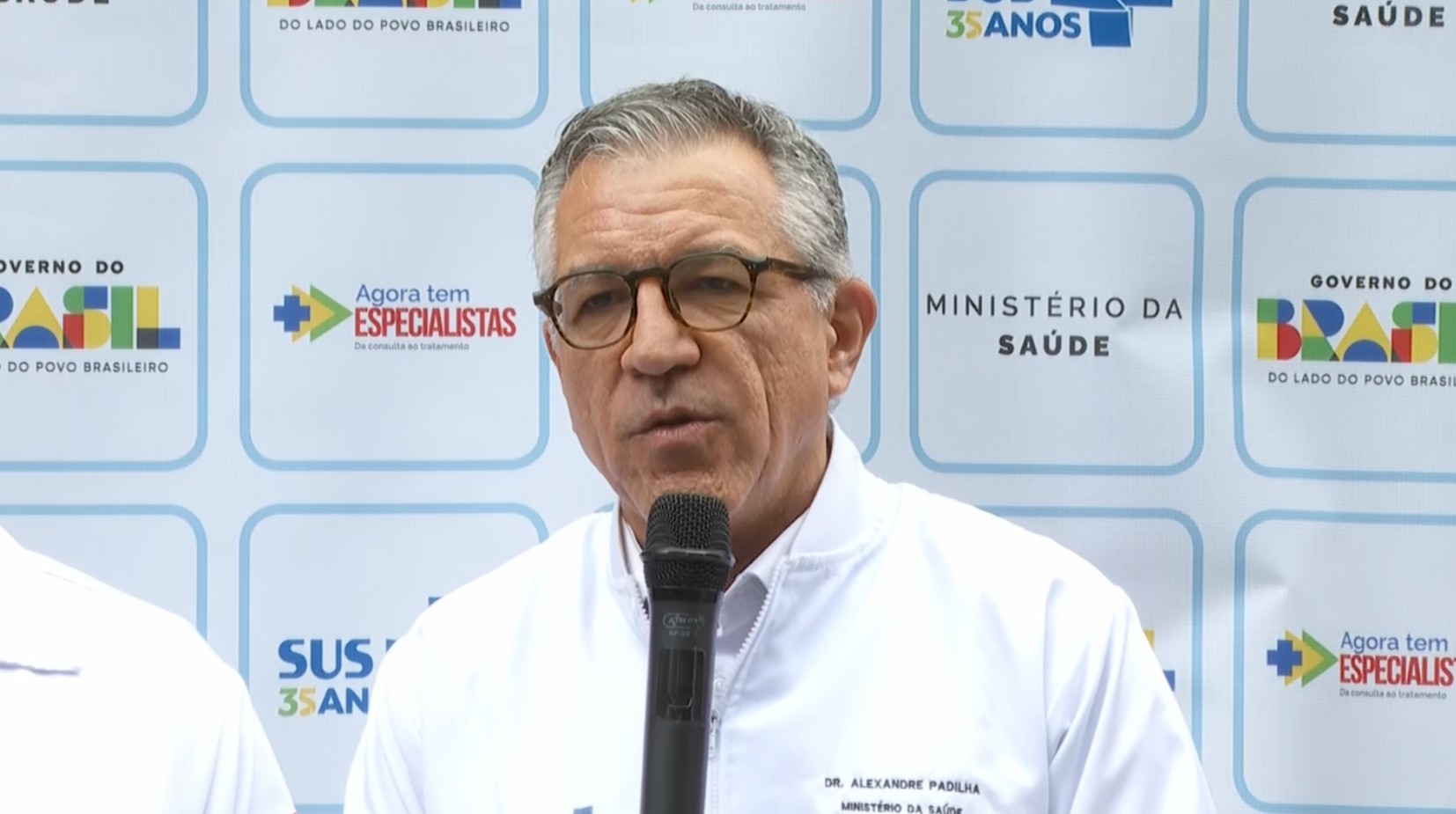 Governo cria centro para monitorar riscos de remédios e vacinas
