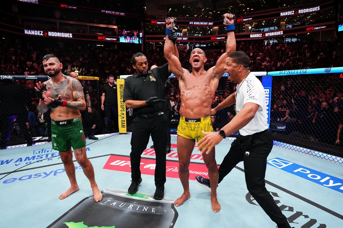 Gregory Robocop e Vitor Petrino brilham no UFC Fight Night