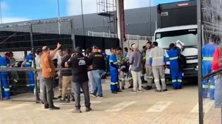 Greve de caminhoneiros no RN é suspensa, mas categoria ameaça retomar paralisação se não houver acordo com empresários