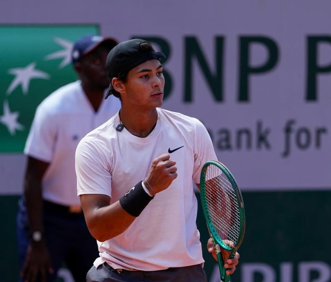 Guto Miguel conquista Roland Garros juvenil e se torna 1º brasileiro campeão
