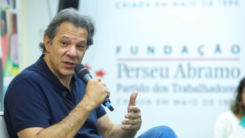 Haddad critica domínio da extrema-direita no debate público e redes sociais