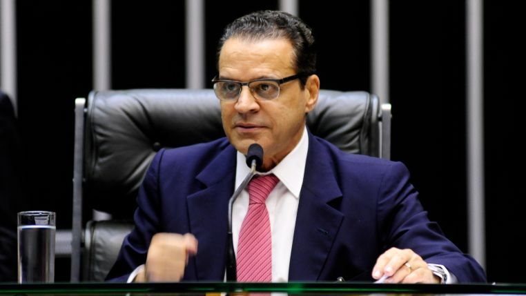 TRE mantém condenação de Henrique Eduardo Alves por lavagem de dinheiro; defesa alega 'criminalização da política'