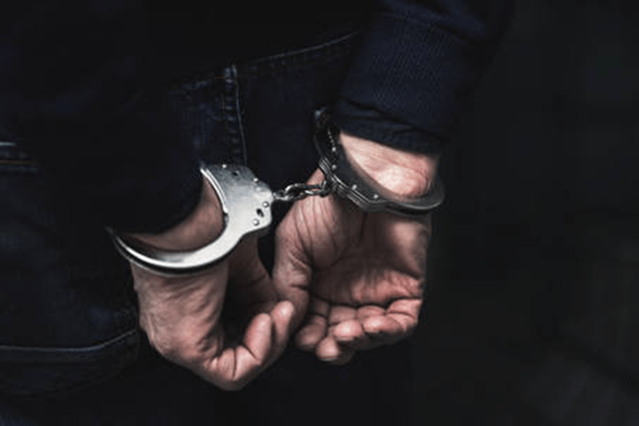 Polícia Militar prende homem com mandado de prisão em aberto em Petrópolis, Natal