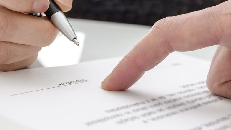 Homem é indenizado após descobrir uso indevido de nome como sócio de empresa no RN