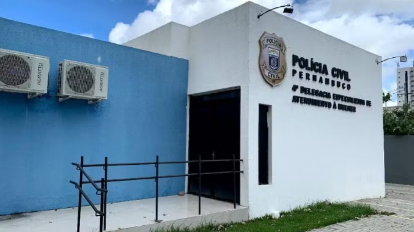 Polícia Civil prende adotante por abusar de menor em Caruaru