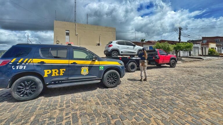 PRF prende homem por fraude em veículo na Grande Natal