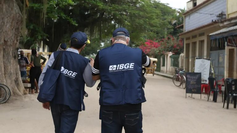 IBGE abre seleção com 29 vagas temporárias em Natal e salários de até R$ 5,2 mil