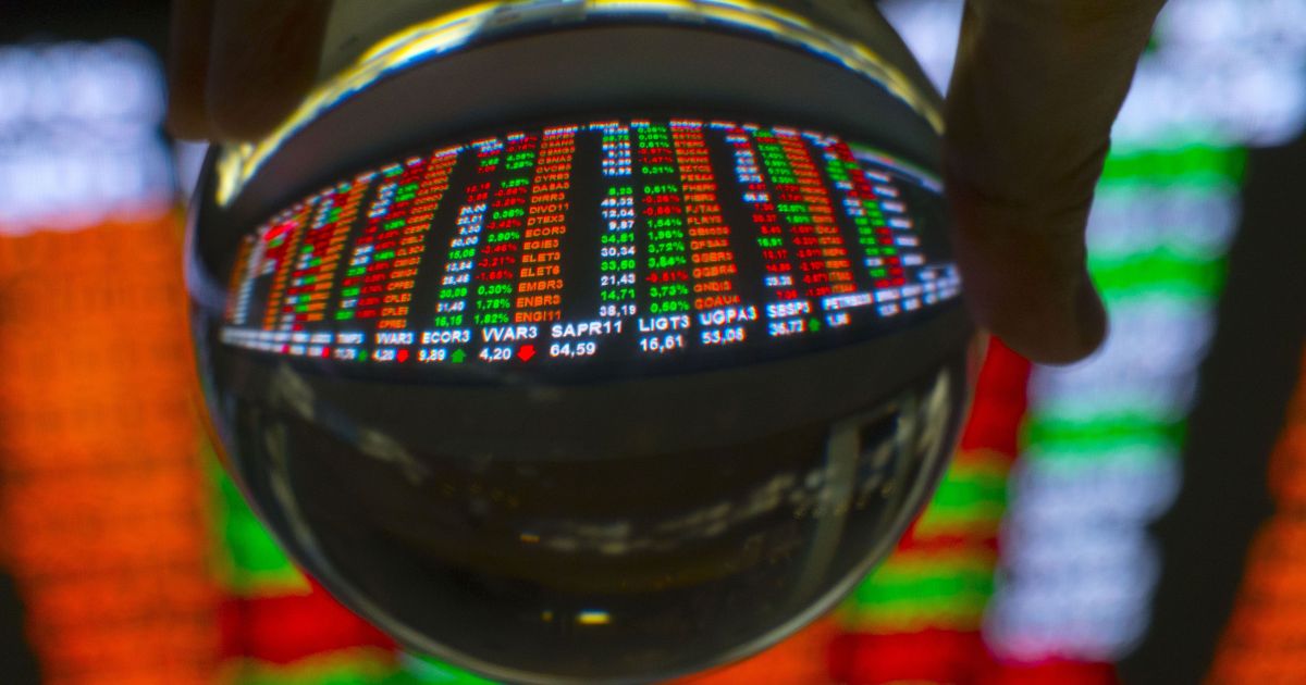 Ibovespa e dólar sobem com balanços e esperança de acordo no Irã