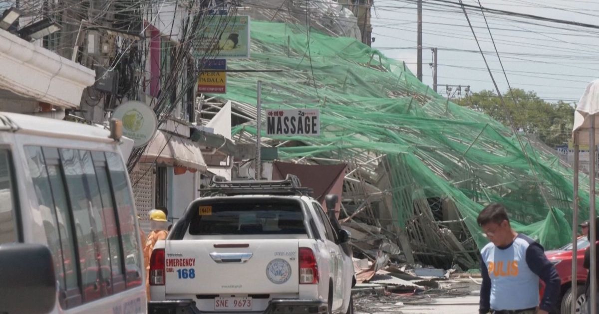 Idoso malaio morre em desabamento de prédio em construção nas Filipinas; 21 desaparecidos