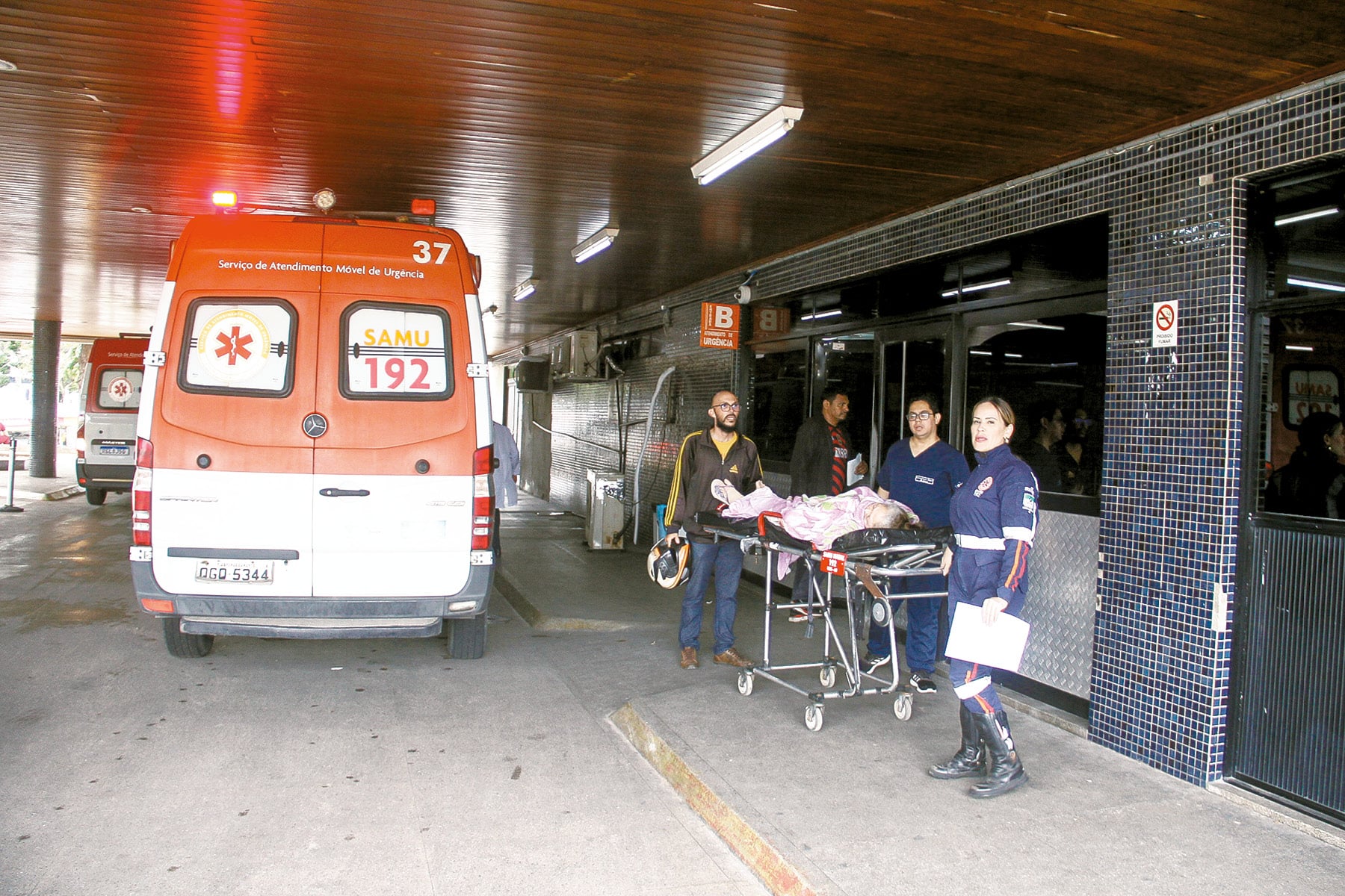 Hospital Walfredo Gurgel busca família de idoso após atropelamento em Natal