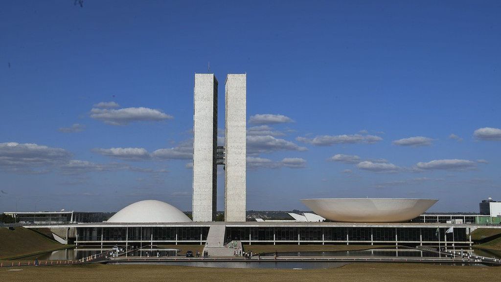Governo aponta R$ 111 bilhões anuais em impacto fiscal de propostas do Congresso