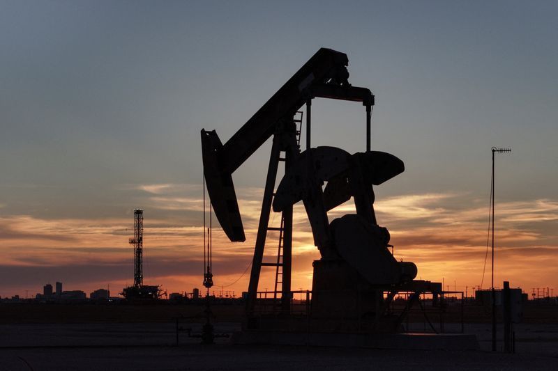 Governo federal impõe imposto a junior oils e causa prejuízo de R$ 10 milhões/dia