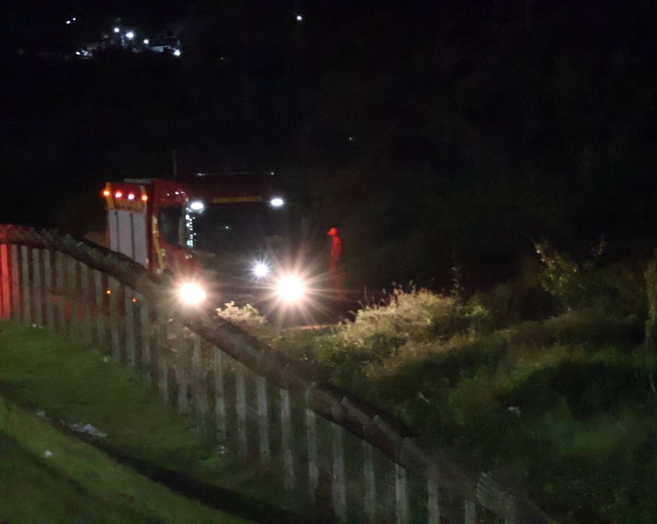 Incêndio destrói material hospitalar descartado em Goianinha