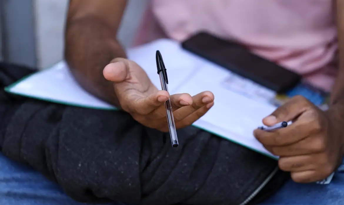 Ministério da Educação prorroga inscrições para o Enem 2026; nova data é 12 de junho