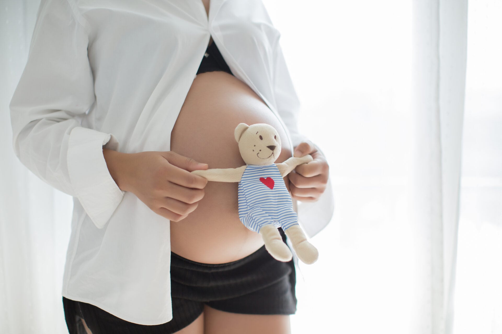 Previdência Social concede salário-maternidade em até 30 dias