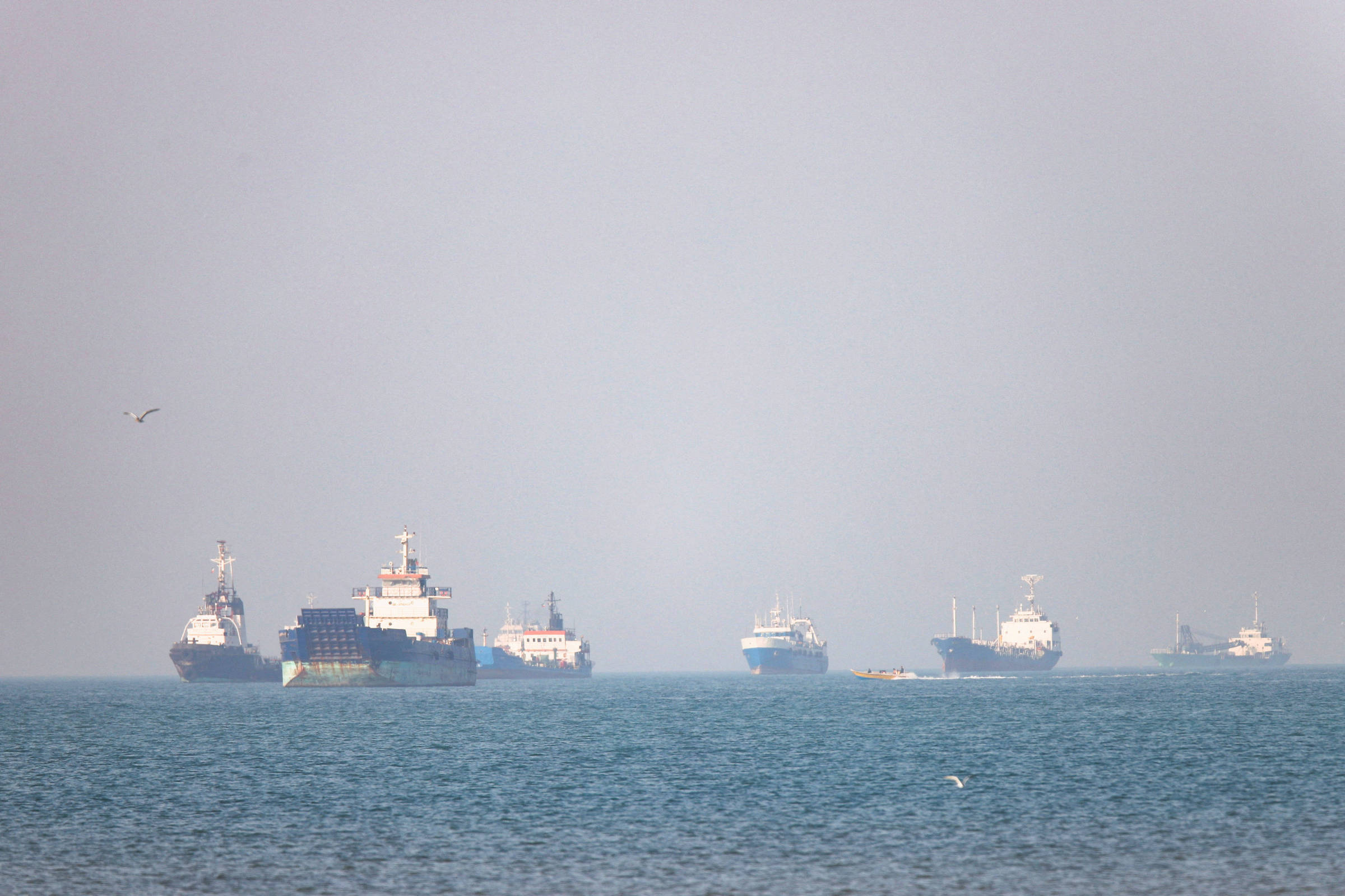 Irã desafia EUA em Hormuz: 'Ainda nem começou'