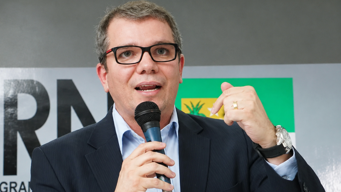 Ivan Júnior critica gestão do RN por ideologia e falta de apoio ao Vale do Açu