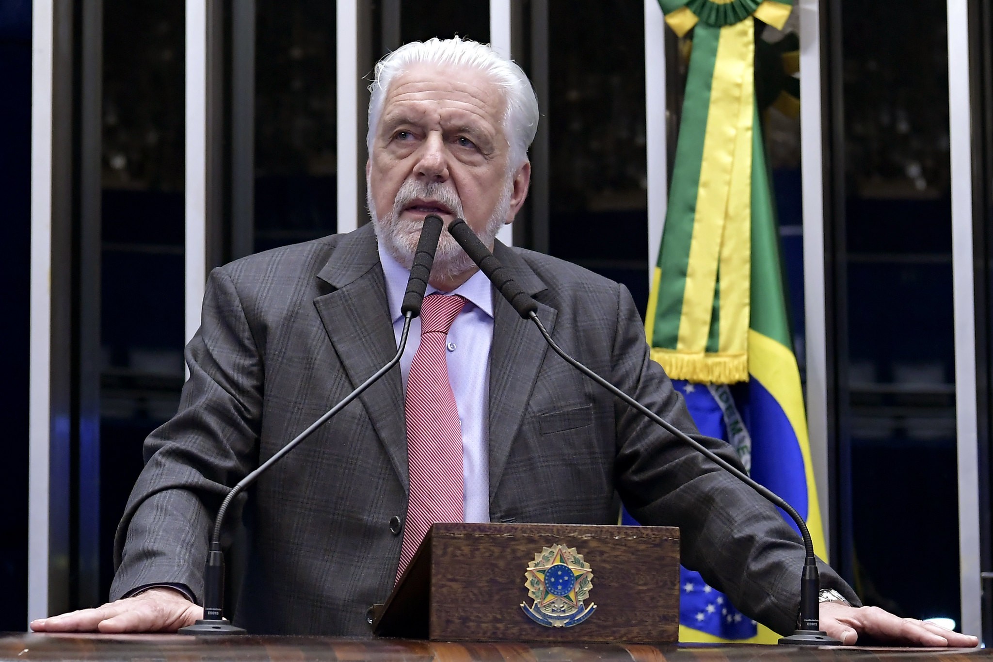 Palanato espera saída de Jaques Wagner da liderança no Senado após caso Banco Master