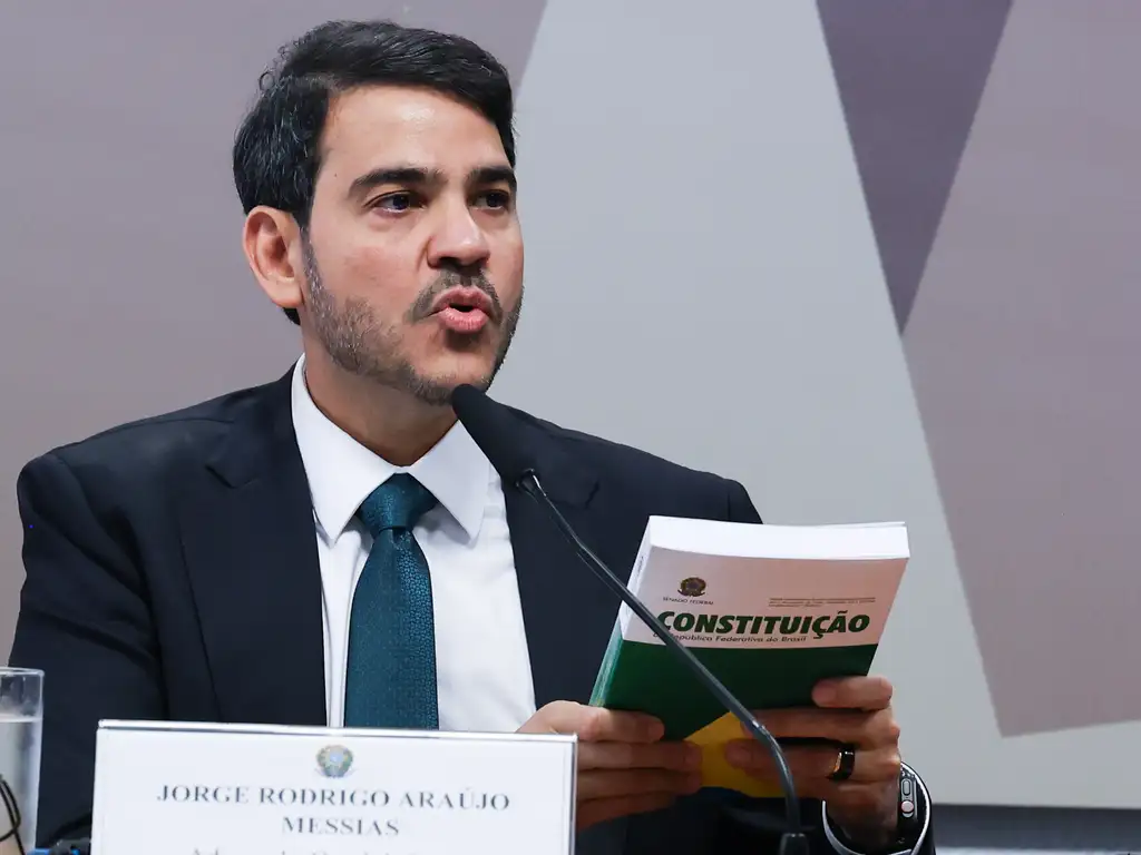 Ministro Jorge Messias comenta nova indicação ao STF: 'Aprendi a colocar a vida nas mãos de Deus'