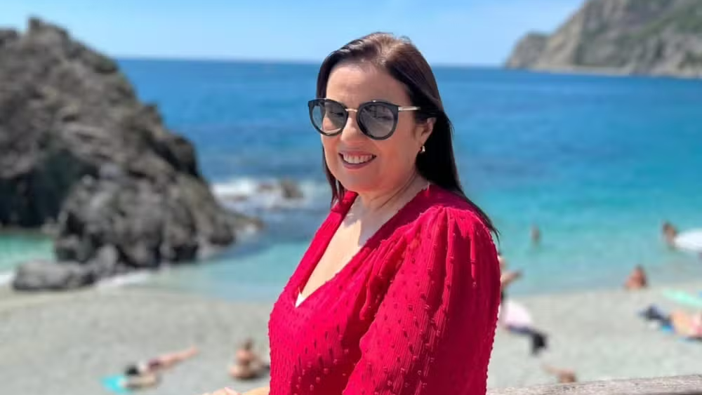 Jornalista Elaine Maria Lopes morre aos 59 anos após leucemia