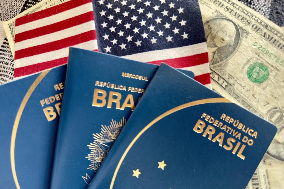 Juíza federal anula política de Trump que proibia vistos para 75 países