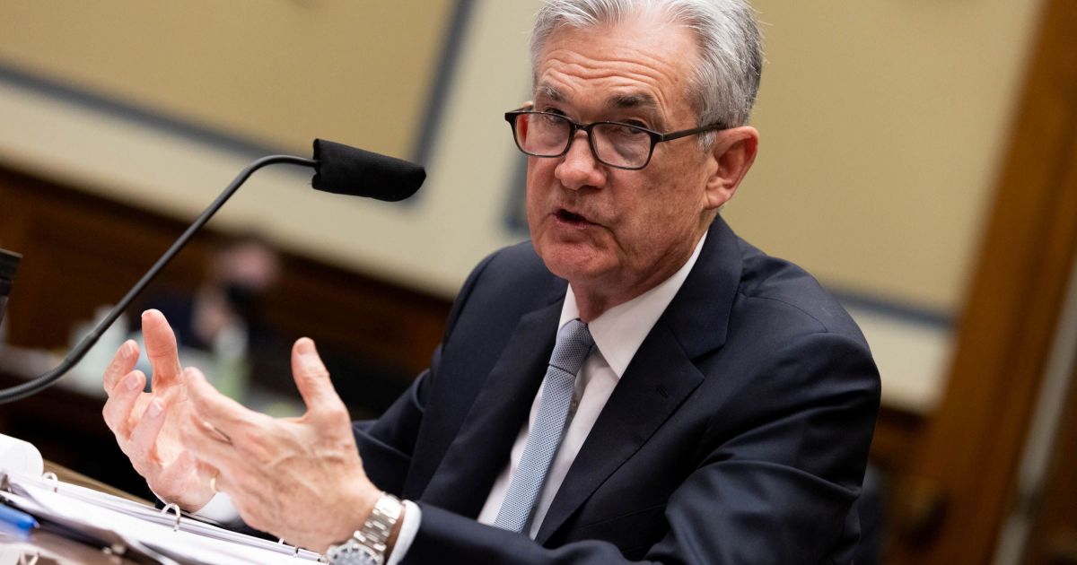 Fed mantém juros e Powell anuncia saída da liderança
