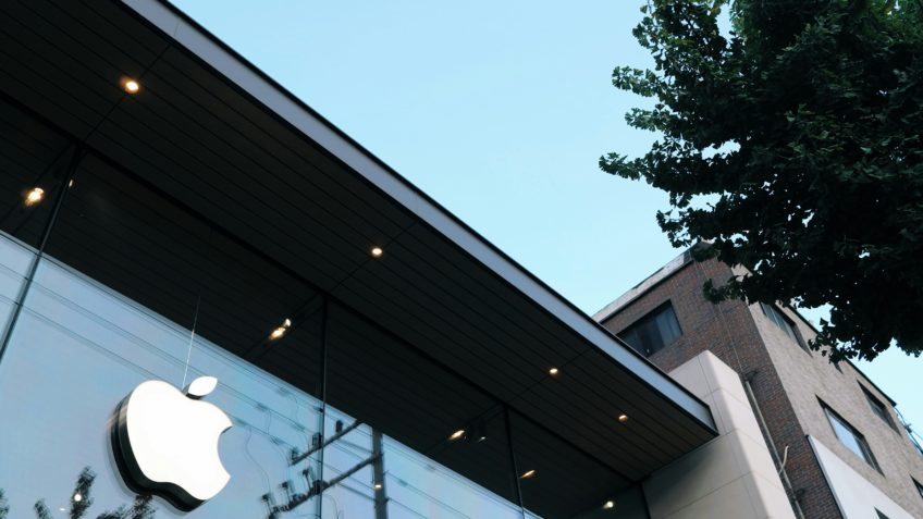 Justiça condena Apple, Google, Nintendo e outras 8 empresas por "loot boxes"