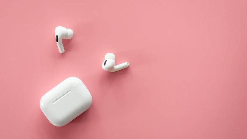 Justiça determina que Apple substitua AirPods Pro após vício oculto