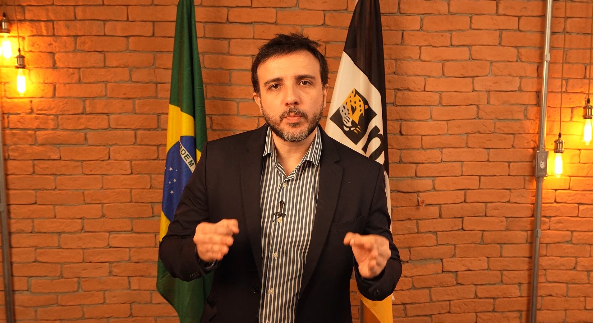 Justiça de São Paulo mantém postagens sobre acusação contra Renan Santos