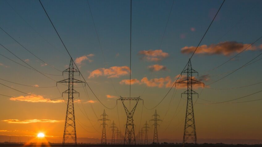Justiça mantém validade de leilão de energia após recusar pedido de suspensão