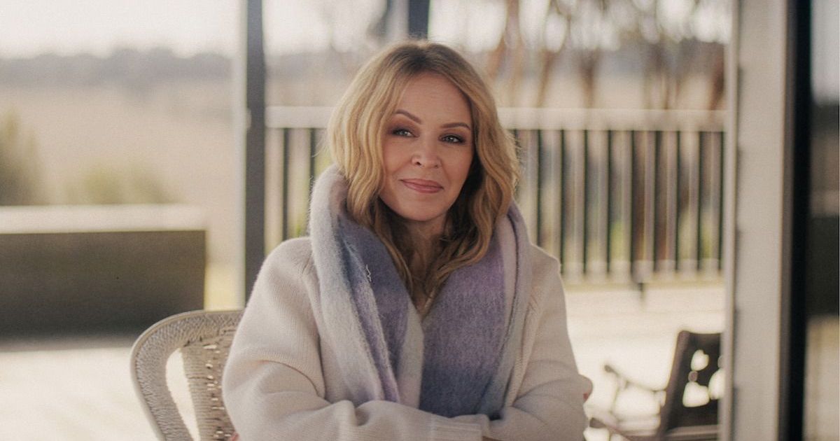 Kylie Minogue revela segunda batalha contra o câncer em 2021