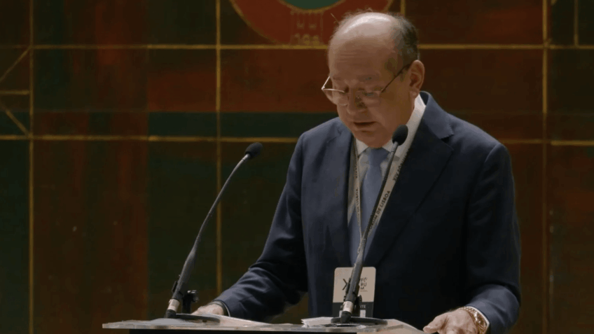 Ministro Gilmar Mendes abre Fórum de Lisboa debatendo democracia e poder digital
